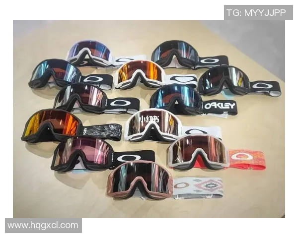 探索Oakley雪镜的极致性能与时尚设计，助你畅享滑雪乐趣与安全保障