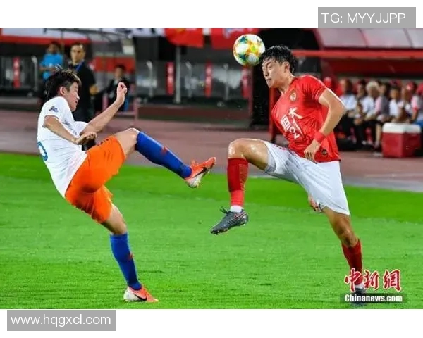 鲁能与恒大精彩对决视频回放全程回顾及精彩瞬间分析