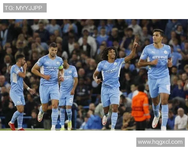 尤文图斯与曼联欧冠对决前瞻分析双方历史交锋与战术布局